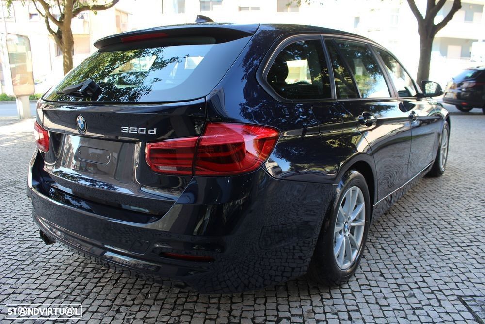 BMW 320 d Touring EfficientDynamics - 9