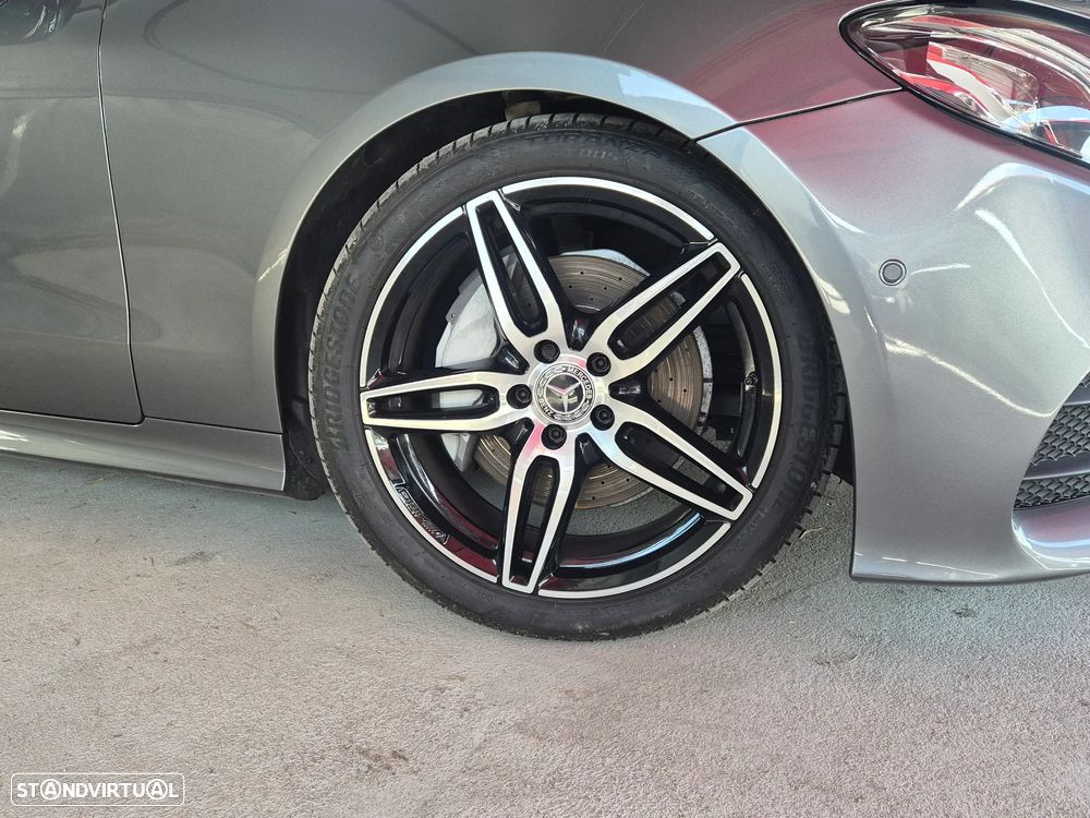 Mercedes-Benz E 220 d AMG Line - 5