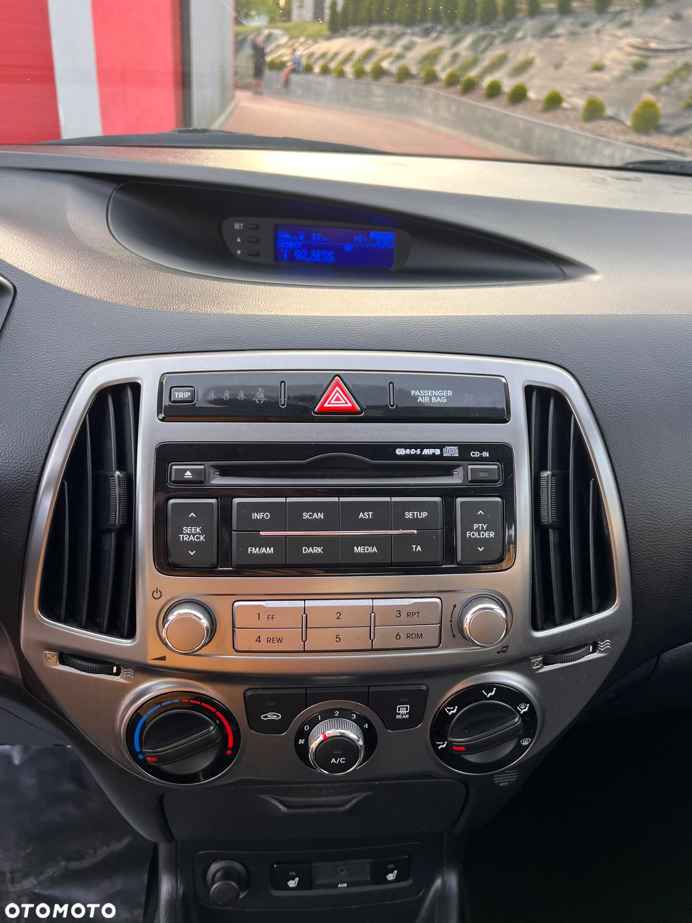 Hyundai i20 1.25 Comfort - 27