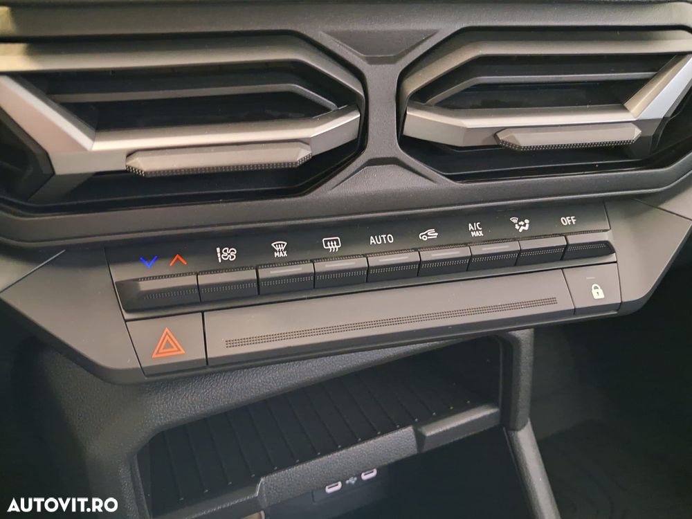 Dacia Duster HEV 140 Journey - 19