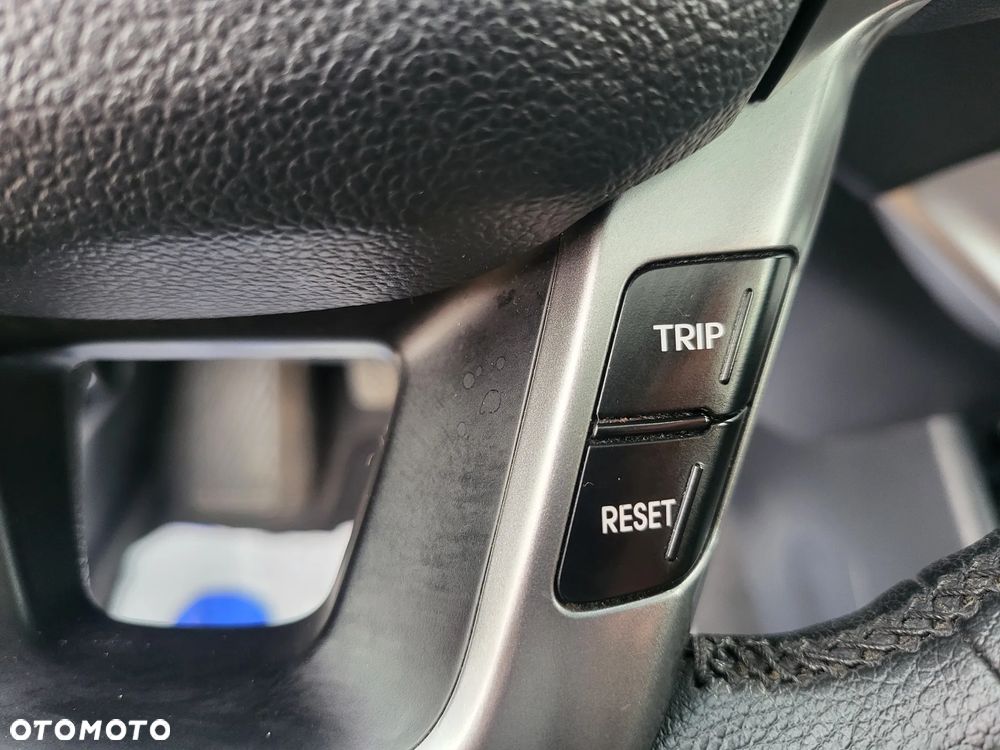 Kia Rio 1.4 CRDI Platinum Edition - 35