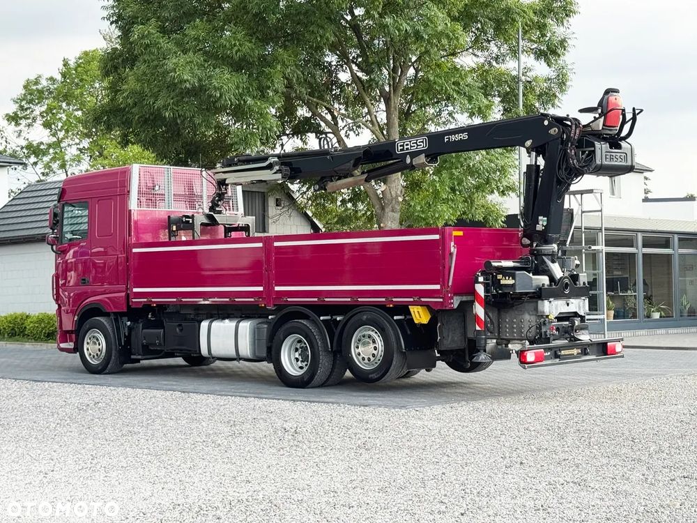 DAF XF 450/6X2/HDS HIAB FASSI F195AS/CAŁY NA PODUCHACH/CHWYTAK PALETOWY Z ROTATOREM/UDZWIG 1600 KG NA 11M/ Z NIEMIEC - 15