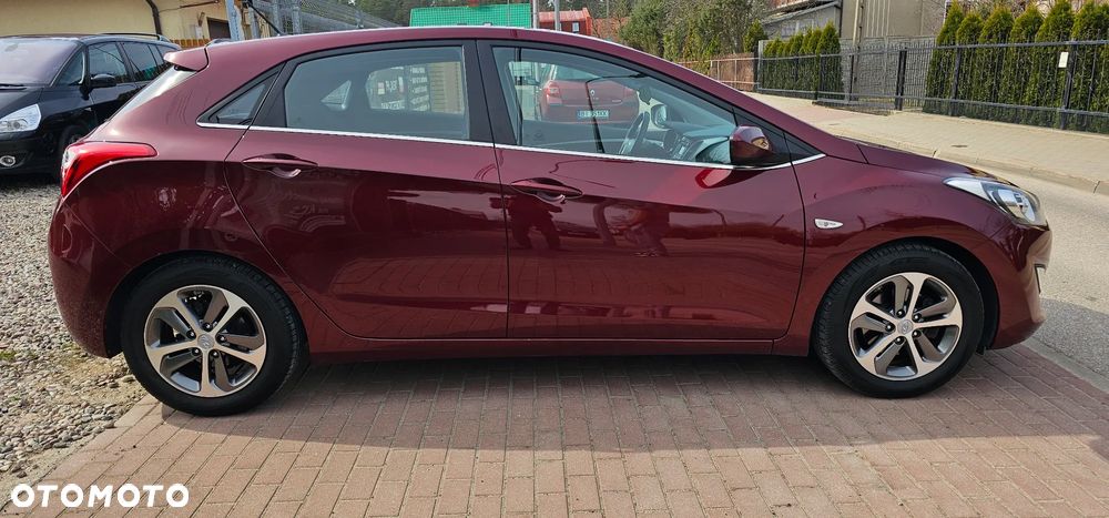 Hyundai i30 1.4 Select - 4