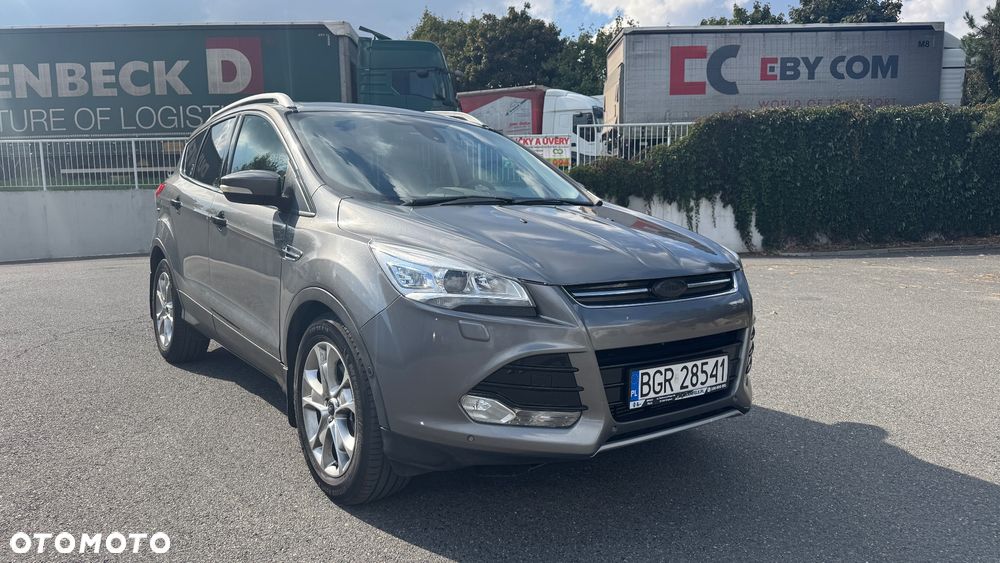 Ford Escape 2.0 EcoBoost AWD Titanium - 2