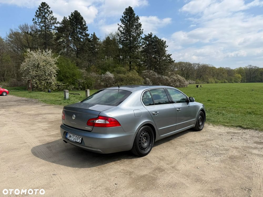 Skoda Superb - 4