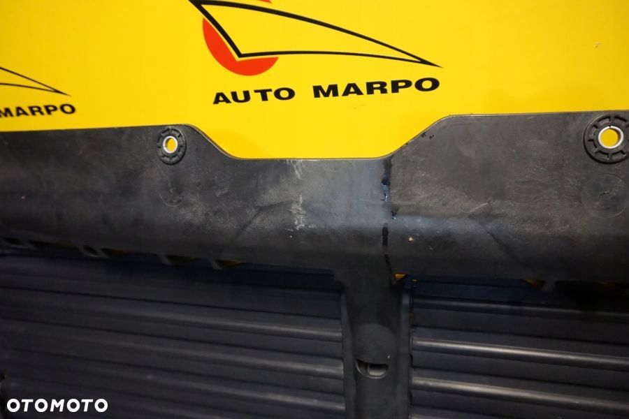 CHEVROLET TAHOE SUBURBAN 2020 - 2023 Wzmocnienie Pas Żaluzja Przód USA - 3