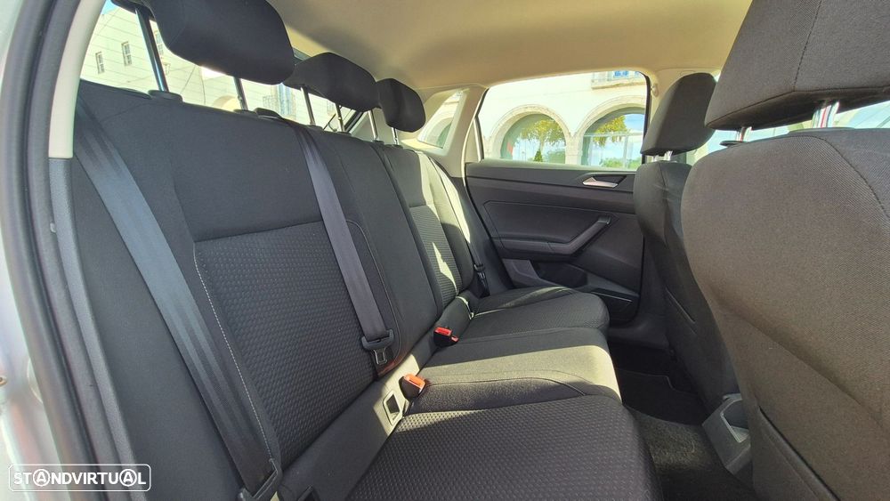 VW Polo 1.0 Confortline - 29