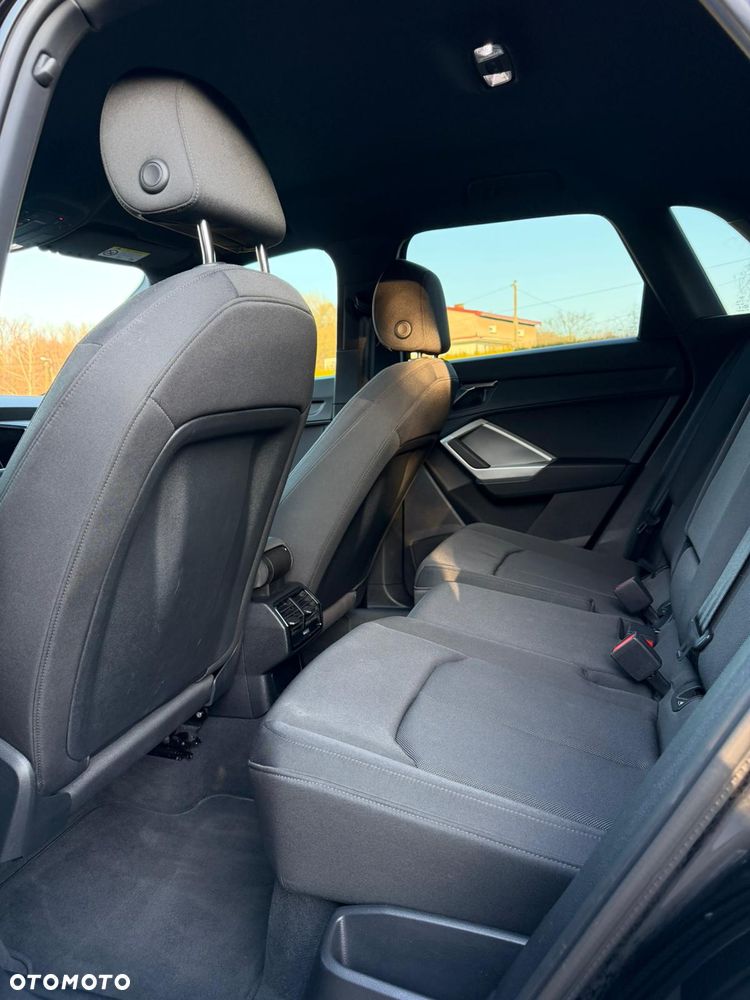 Audi Q3 40 TDI Quattro S tronic S line - 28