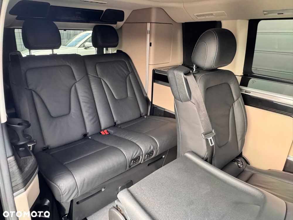 Mercedes-Benz Klasa V 300 d 4-Matic Exclusive 9G-Tronic (długi) - 15
