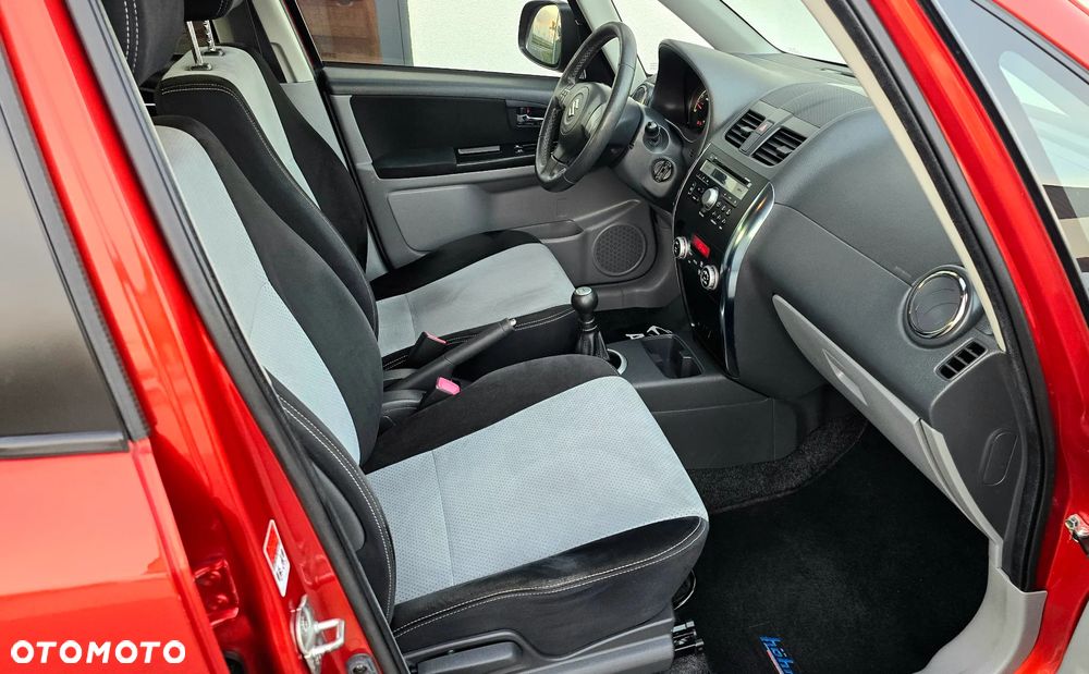 Suzuki SX4 1.6 VVT 4x4 Limited - 14