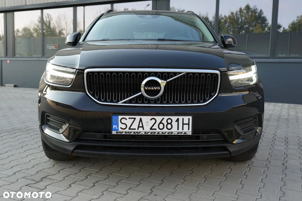 Volvo XC 40 T2 Momentum - 3
