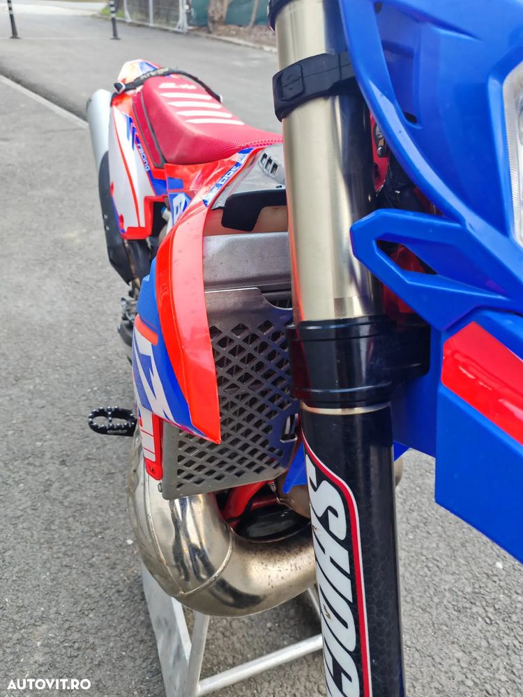 Beta RR - 5