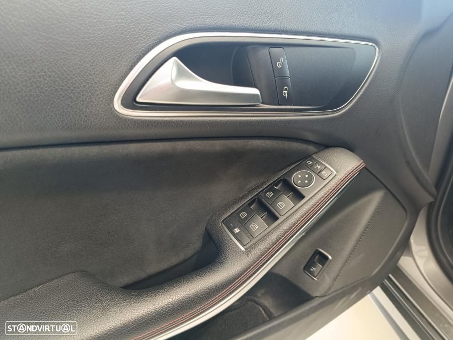 Mercedes-Benz CLA 220 d 4Matic 7G-DCT AMG Line - 25