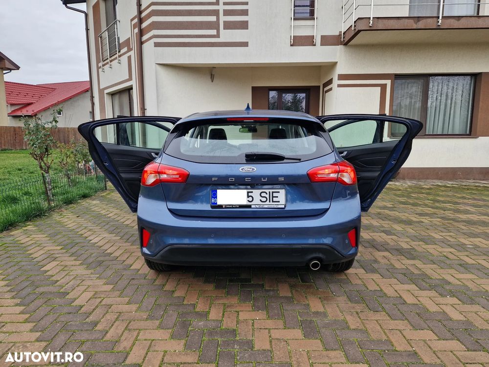 Ford Focus 1.0 EcoBoost Titanium Business - 29
