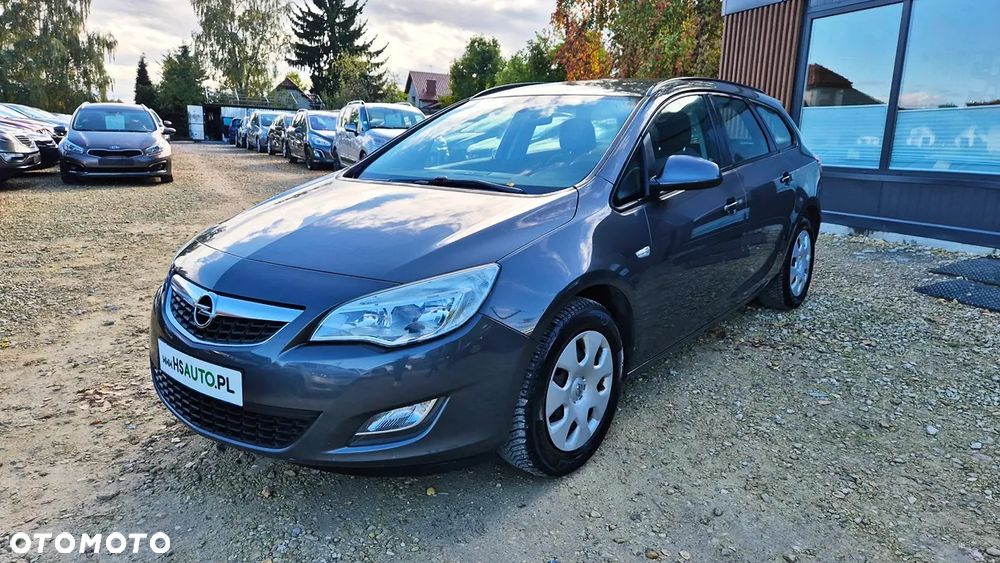 Opel Astra 1.4 Turbo Exklusiv - 28