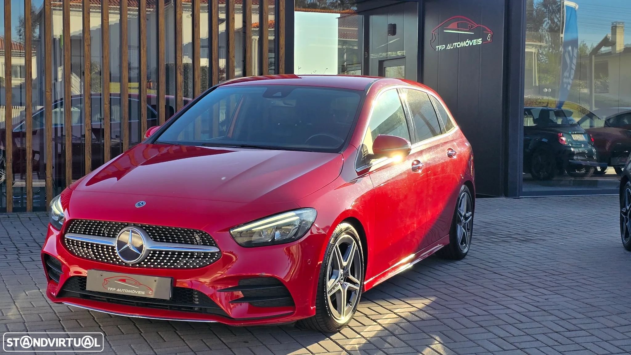 Mercedes-Benz B 200 AMG Line Aut. - 1