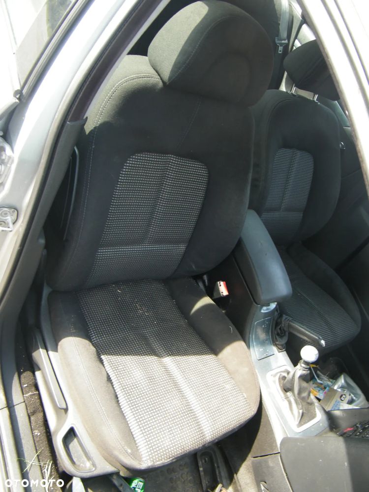 Komplet fotele przód kanapa tył Peugeot 407 (2006r.) - 4