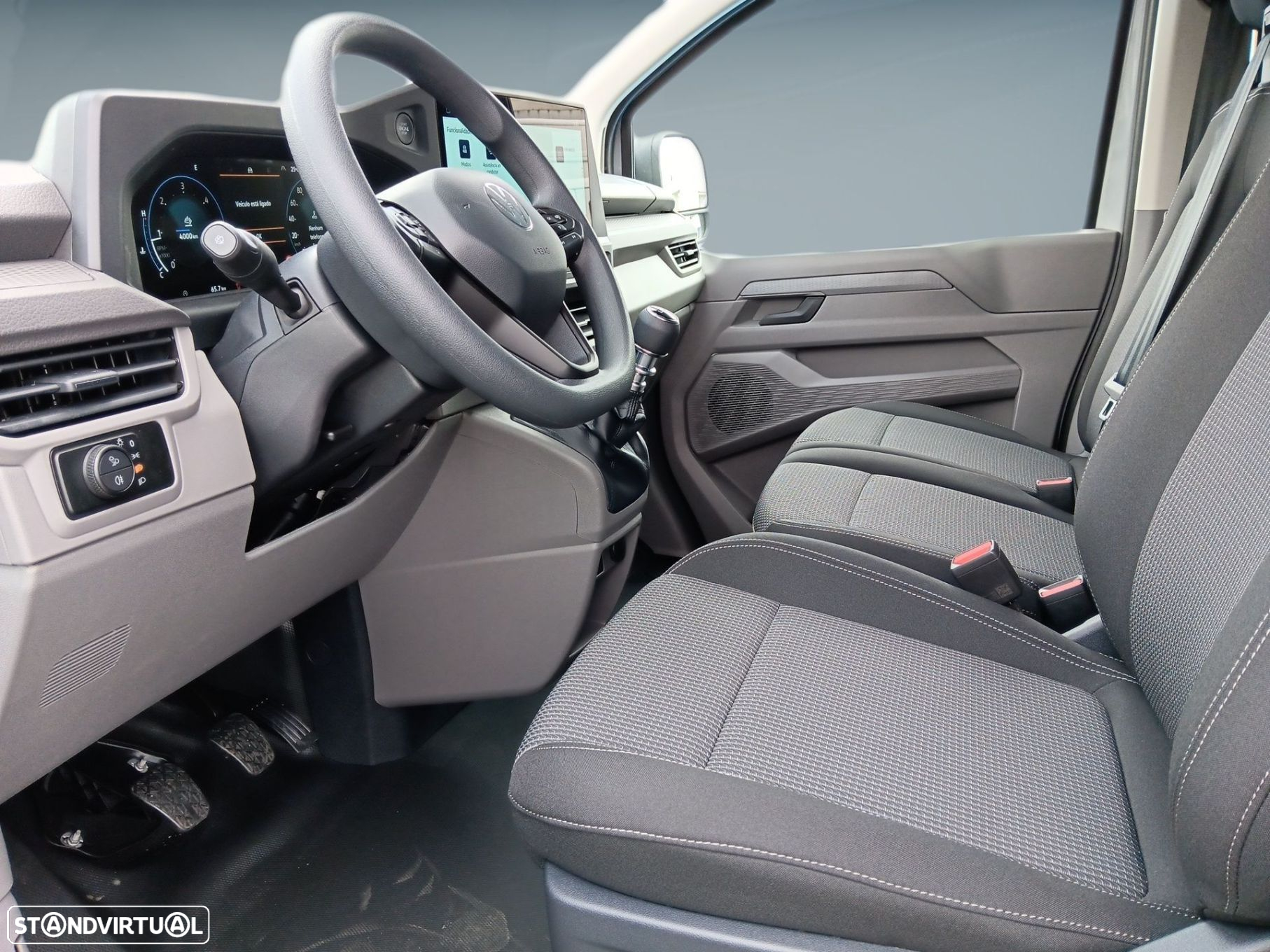 VW Transporter Cargo L1H1 2.0TDI 110 M6 - 5
