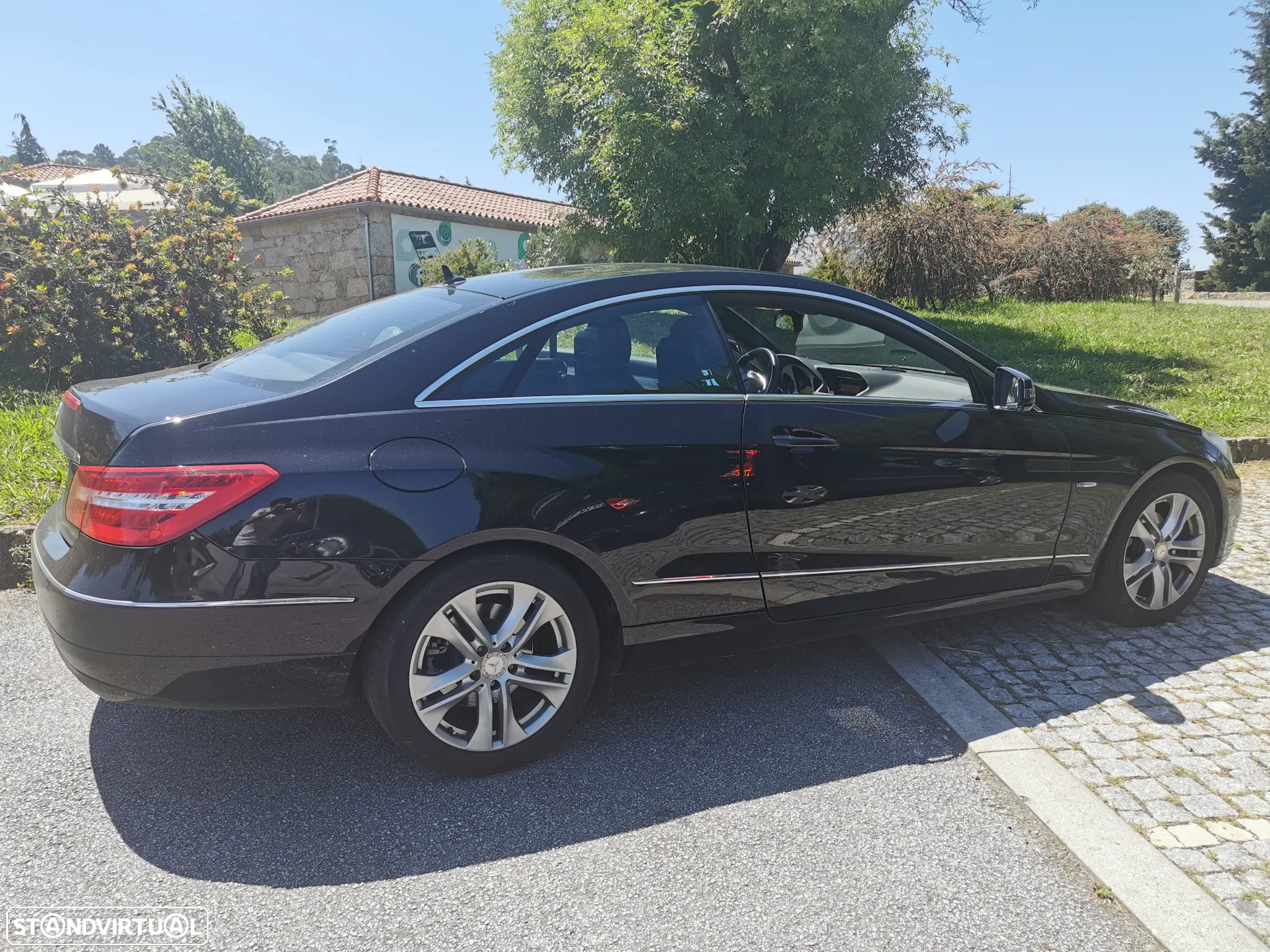 Mercedes-Benz E 220 CDi Avantgarde BlueEfficiency - 13