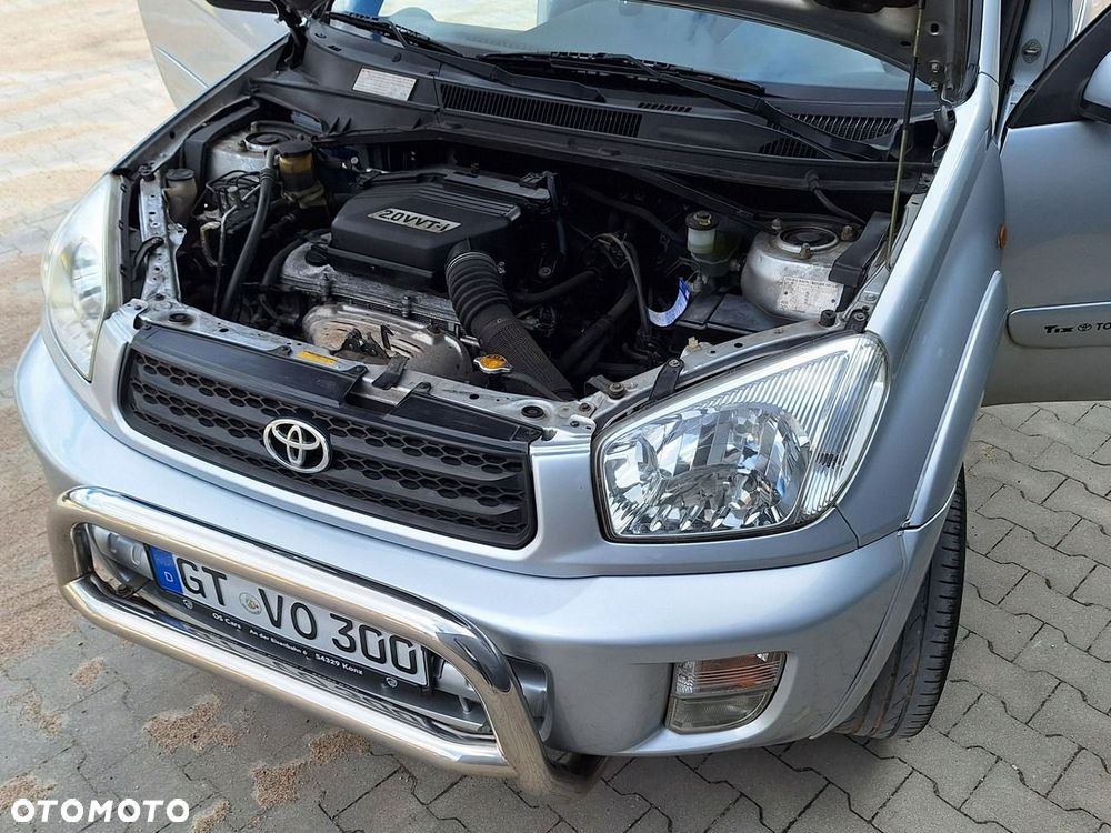 Toyota RAV4 - 12