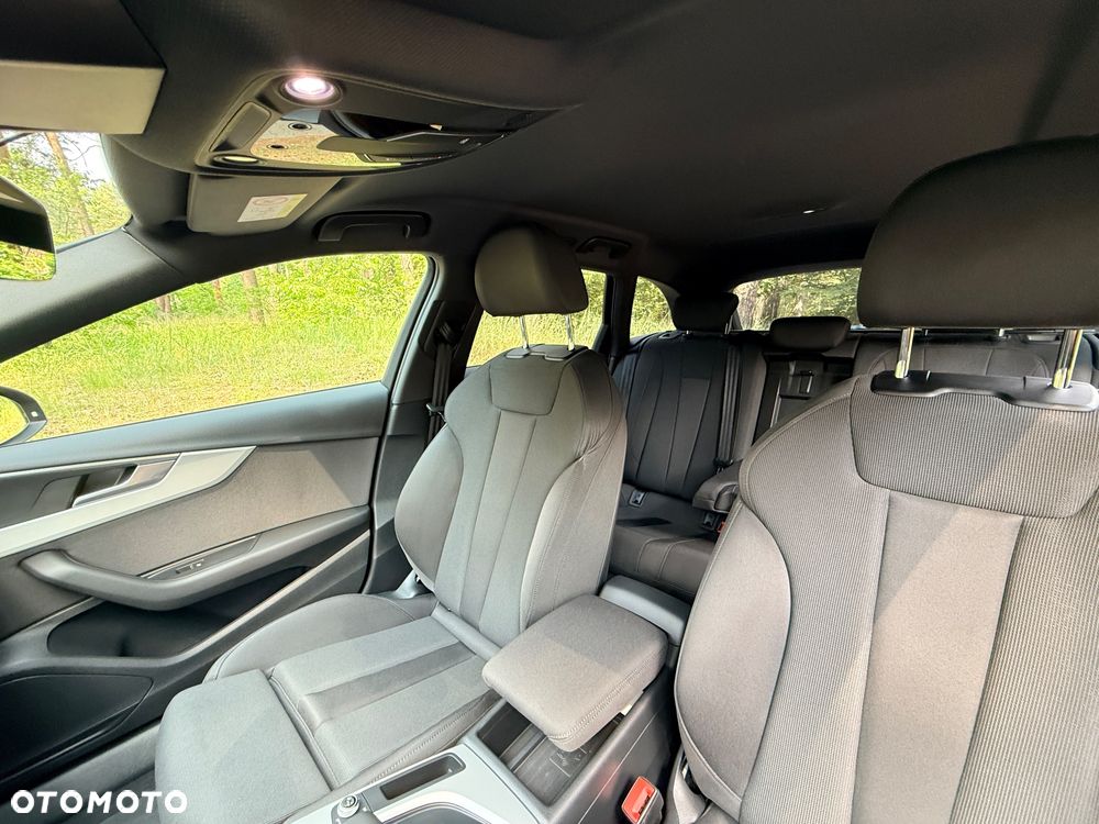 Audi A4 Avant 40 TDI mHEV S Line S tronic - 17