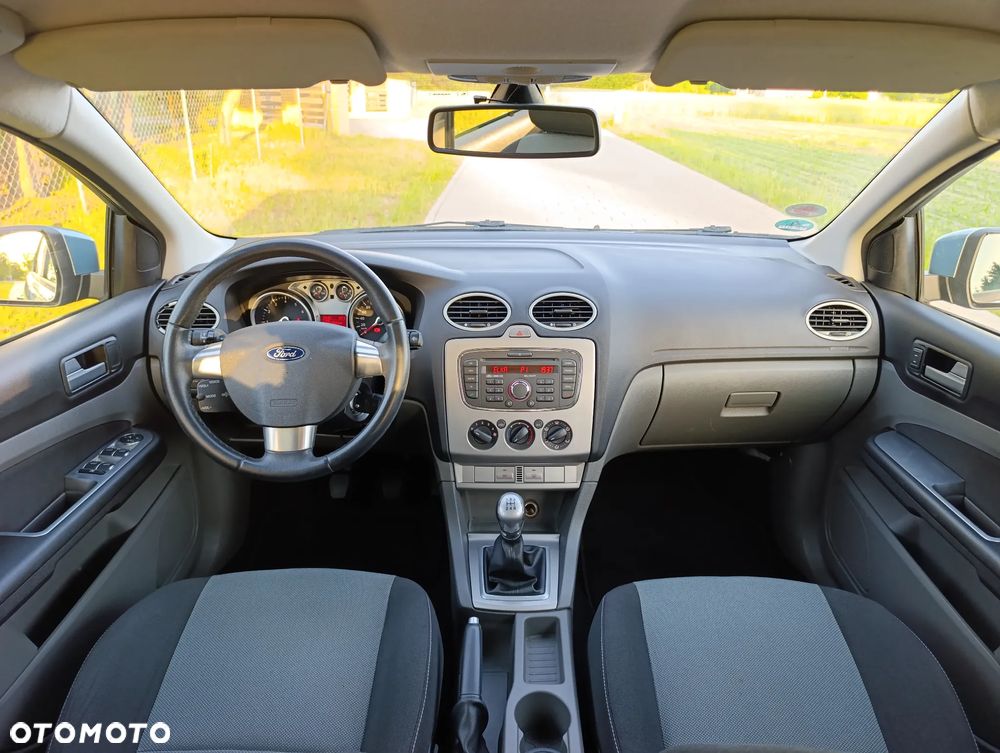Ford Focus - 9