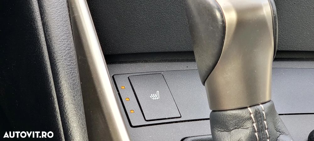 Lexus Seria IS 300h BusinessEdition - 18