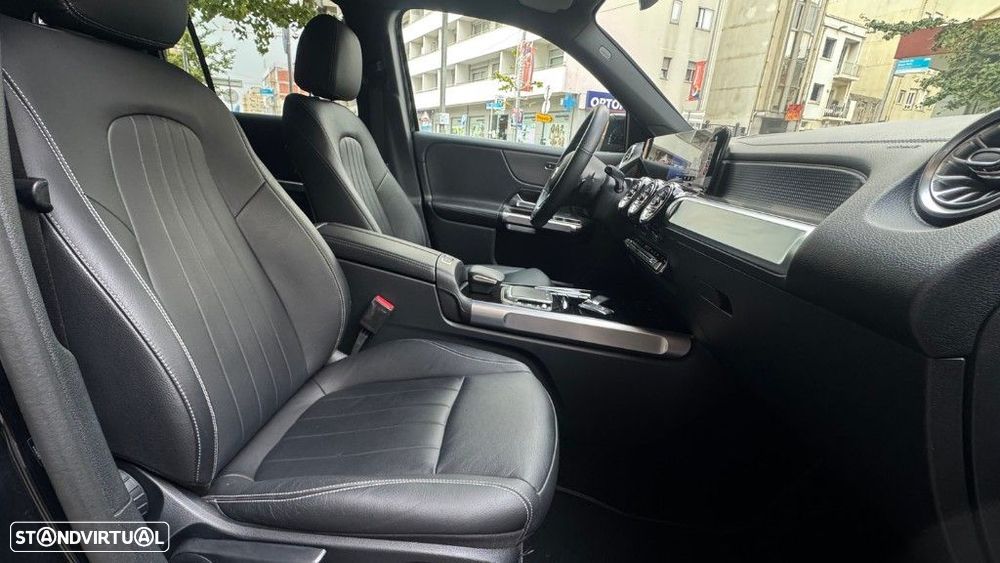 Mercedes-Benz GLB 200 d Progressive - 17