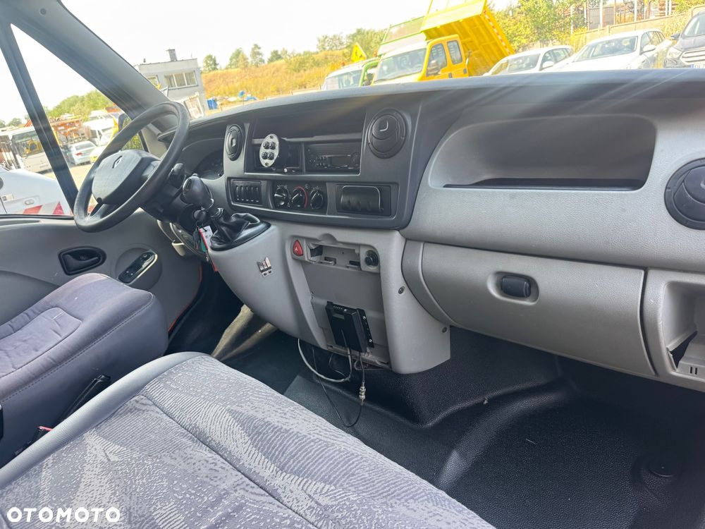 Renault Master Wywrotka brygadowka 7 osób doka  2008. 2.5DCi  Kiper I wł. Wywrot - 26