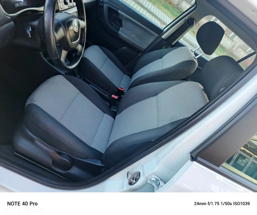 Skoda Fabia 1.2 HTP Active - 19