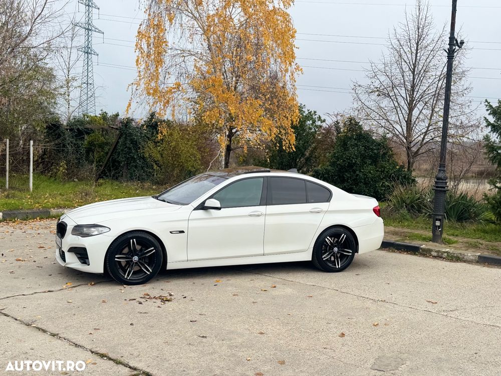 BMW Seria 5 530d Aut. Luxury Line - 13