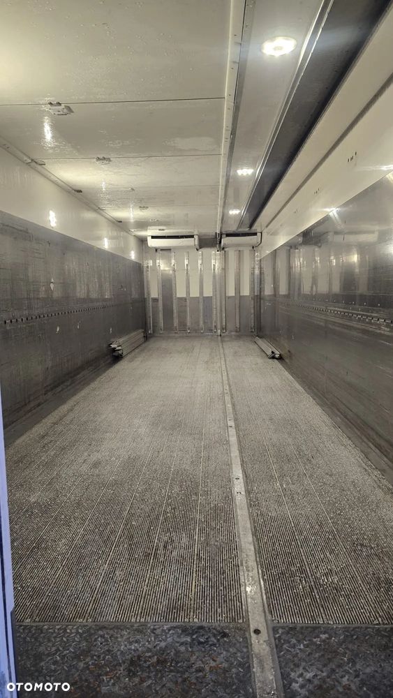 Volvo FM 370 Euro 6 6x2 długa 9.3m 22 palety! super stan! niski przebieg! świeży import! - 10