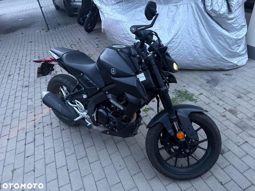 Yamaha MT - 2