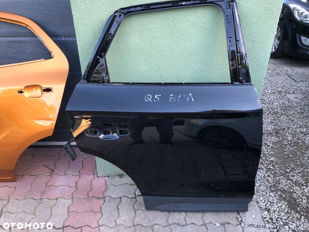AUDI Q5 II 80A Sportback drzwi tylne prawe - 1