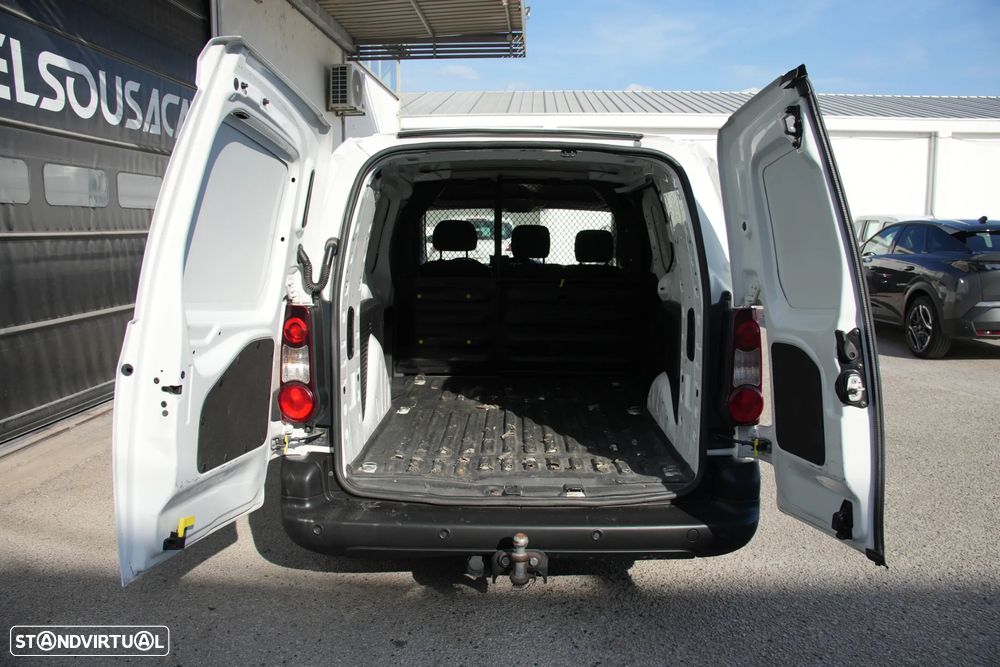 Citroën Berlingo Maxi Longa 1.6HDI 120cv 3Lugares - 6