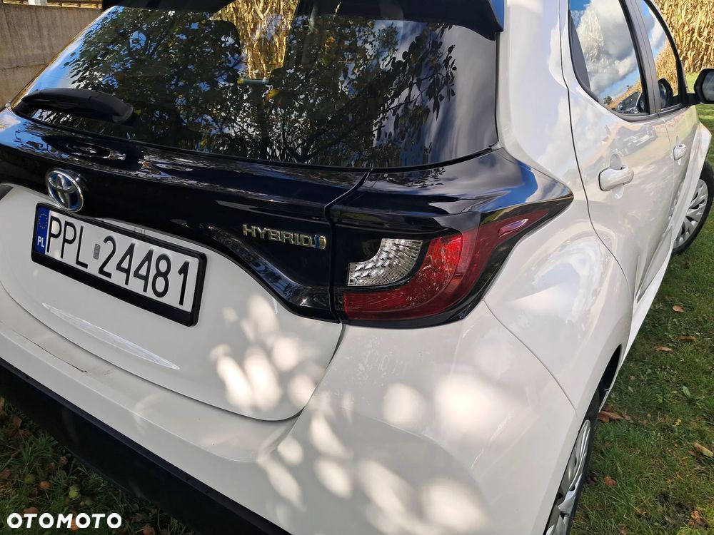 Toyota Yaris - 17