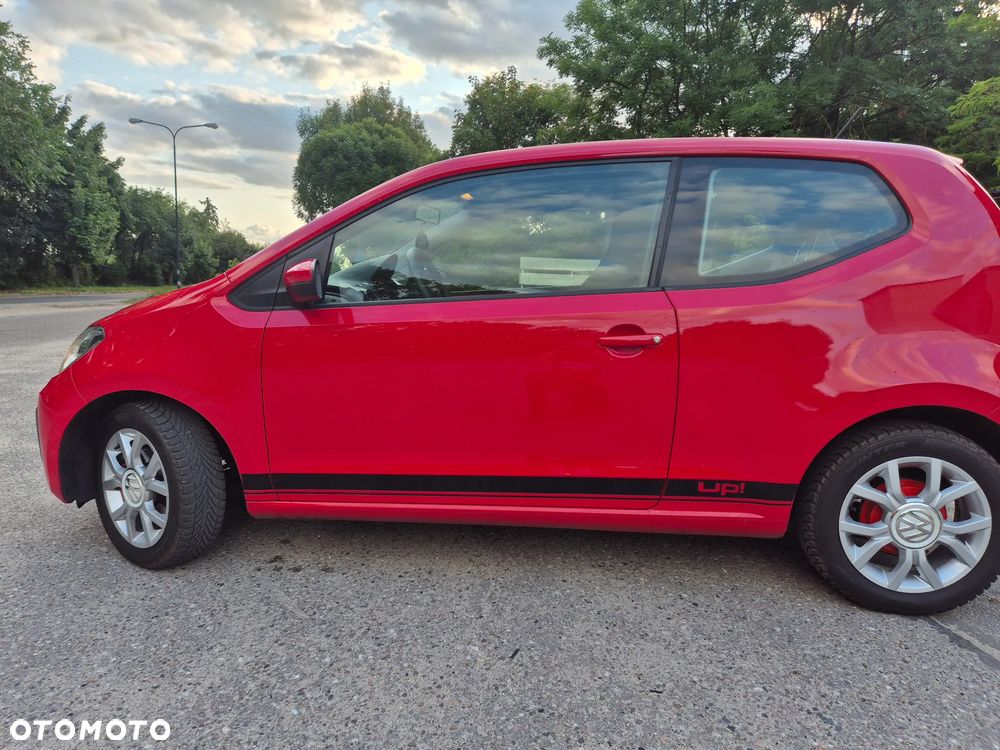 Volkswagen up! - 8