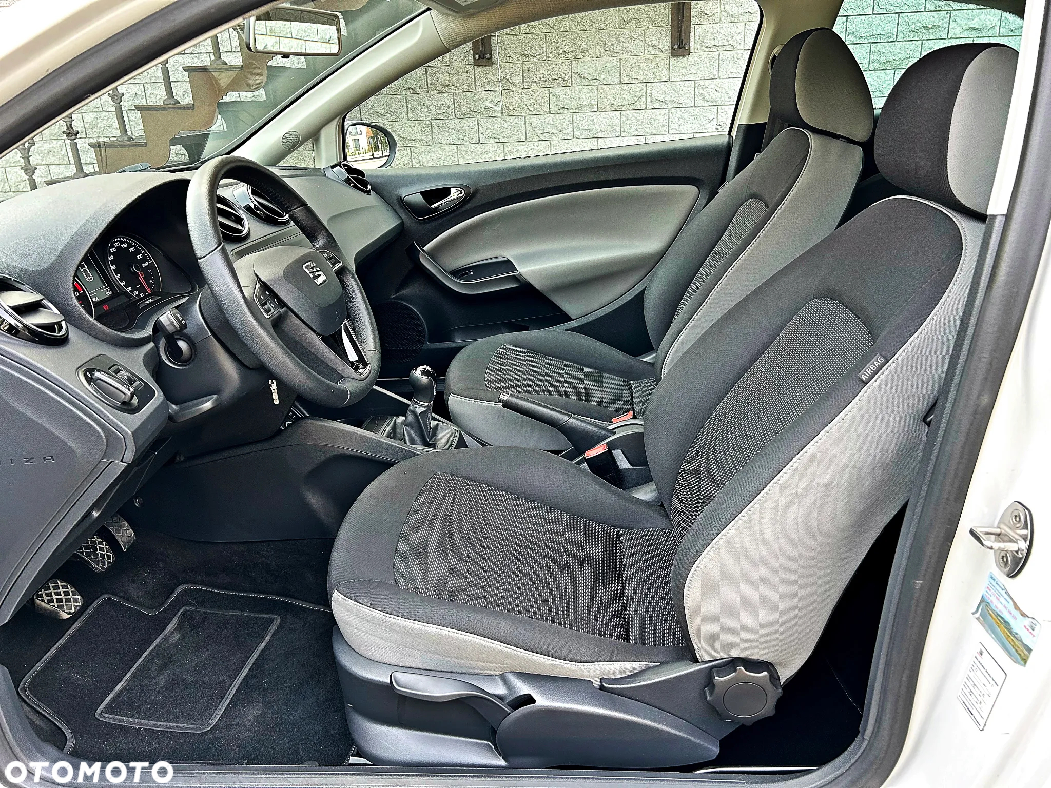 Seat Ibiza SC 1.2 TSI FR - 14