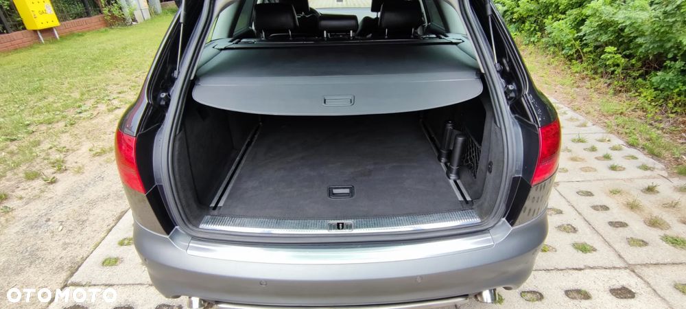 Audi A6 Allroad - 15