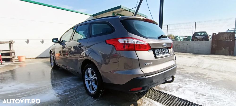 Ford Focus 1.6 TDCI DPF Start-Stopp-System Titanium - 3