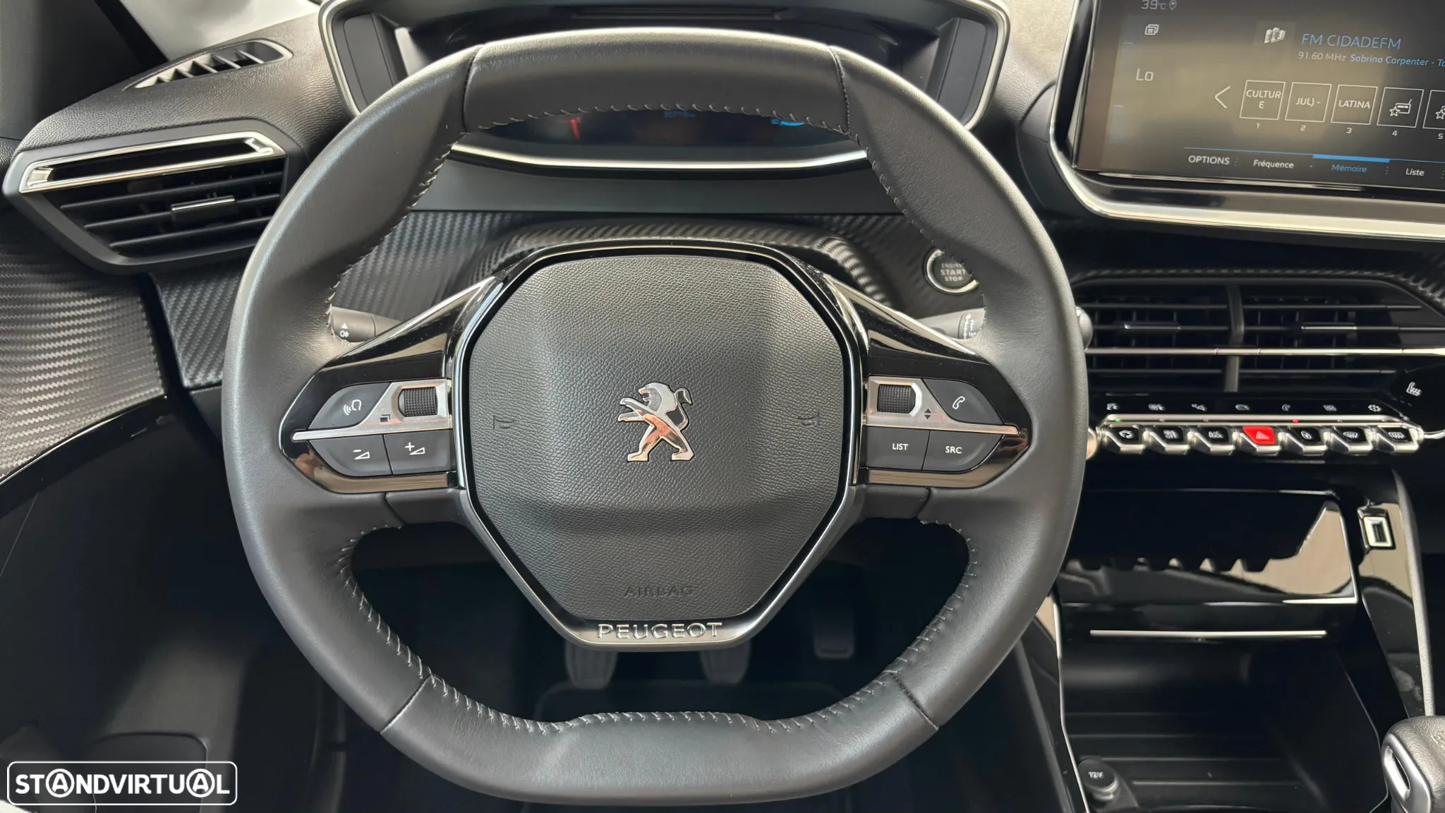 Peugeot 208 1.2 PureTech Allure Pack - 4