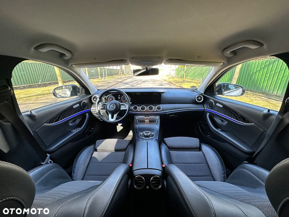 Mercedes-Benz Klasa E 220 d 9G-TRONIC Sportstyle Edition - 13