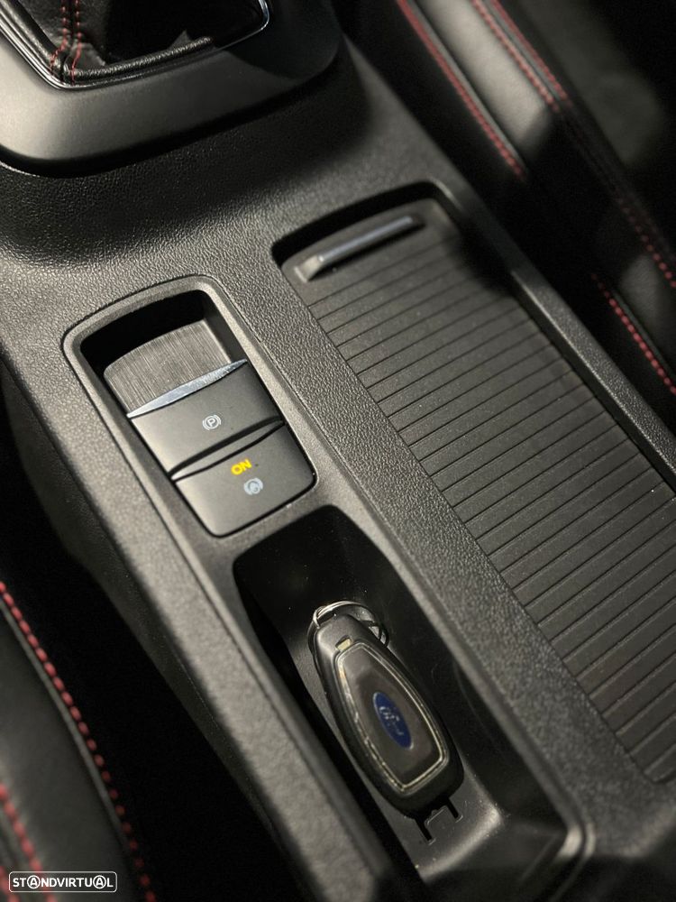 Ford Kuga 1.5 EcoBoost ST-Line - 37