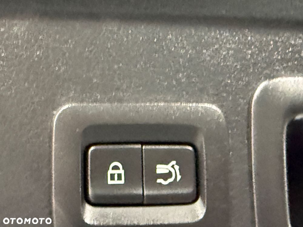 Mazda CX-30 SKYACTIV-X 2.0 M-Hybrid AWD SELECTION - 16