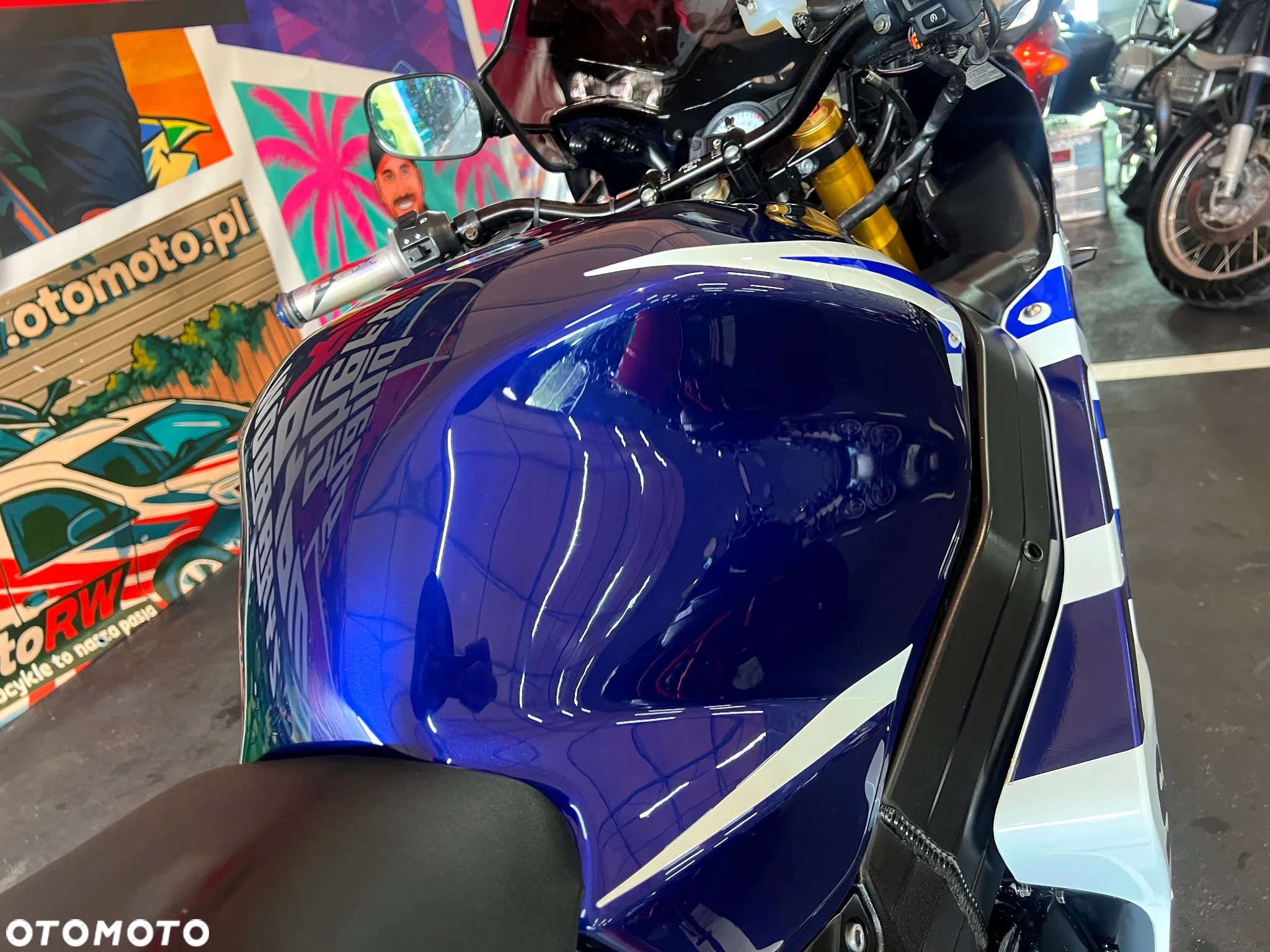 Suzuki GSX-R - 13