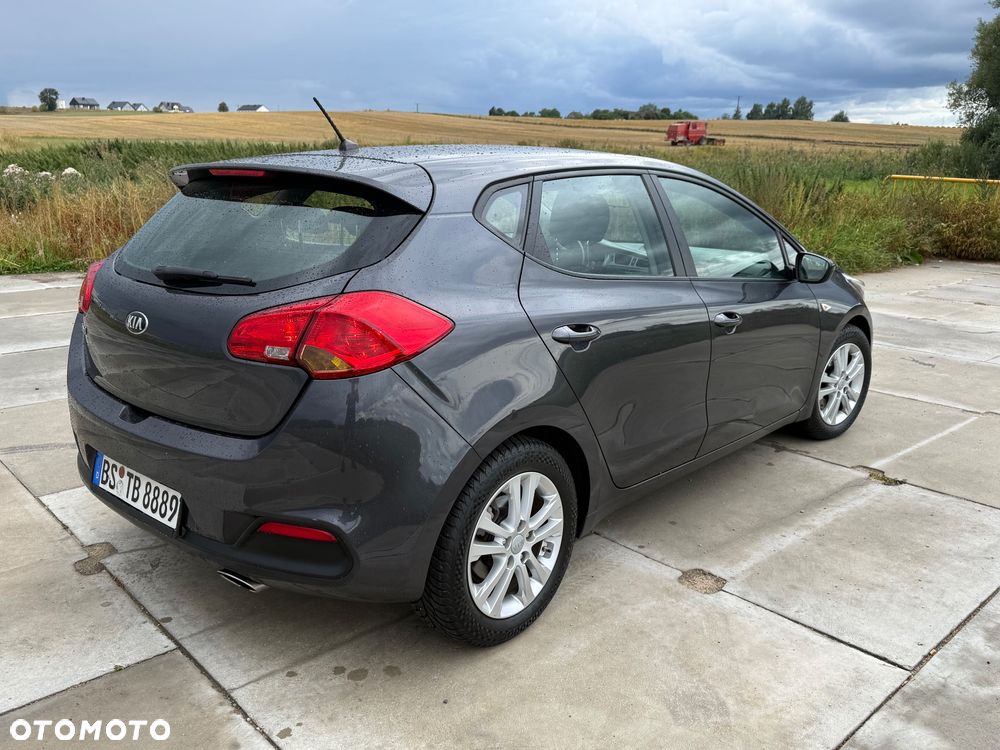 Kia Ceed 1.4 CVVT - 4