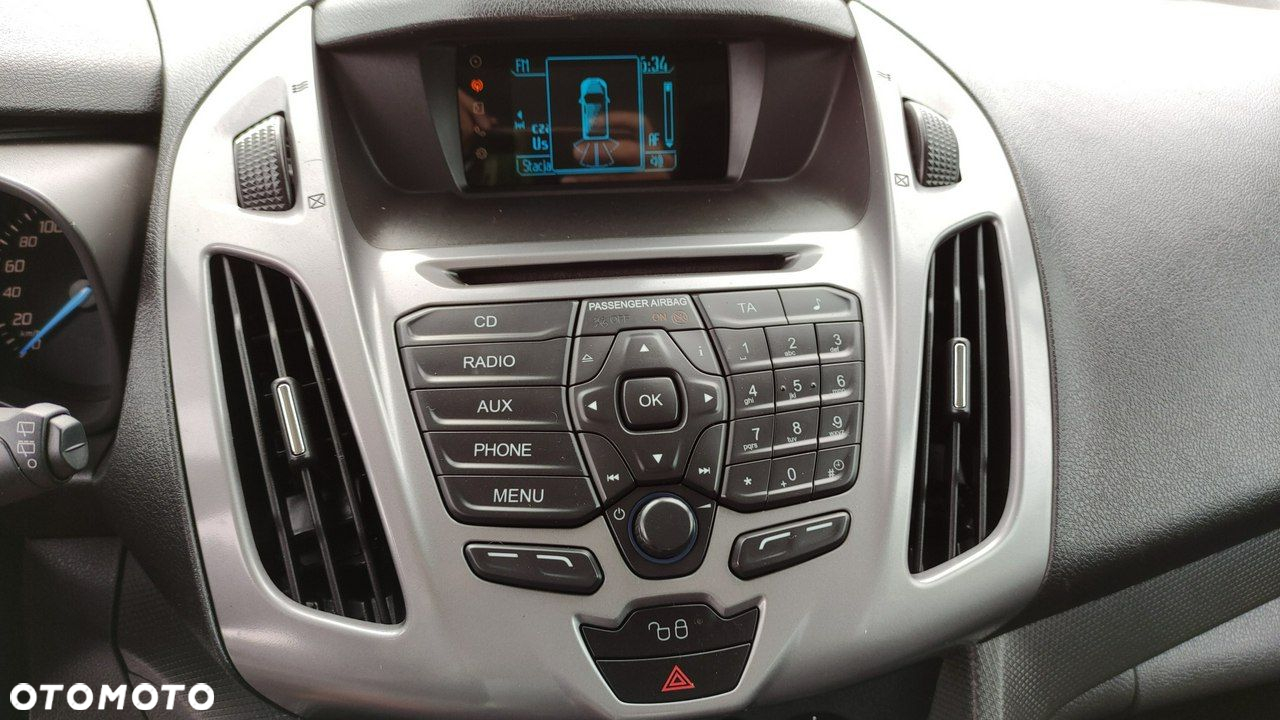 Ford Tourneo Connect - 34