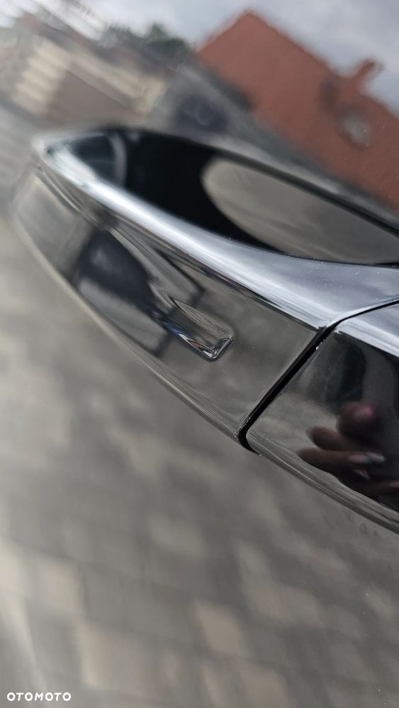 Peugeot 408 1.6 Plug-In Hybrid 180 Allure EAT8 - 35