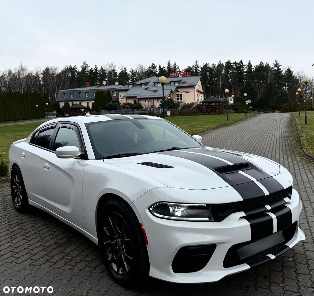 Dodge Charger - 3
