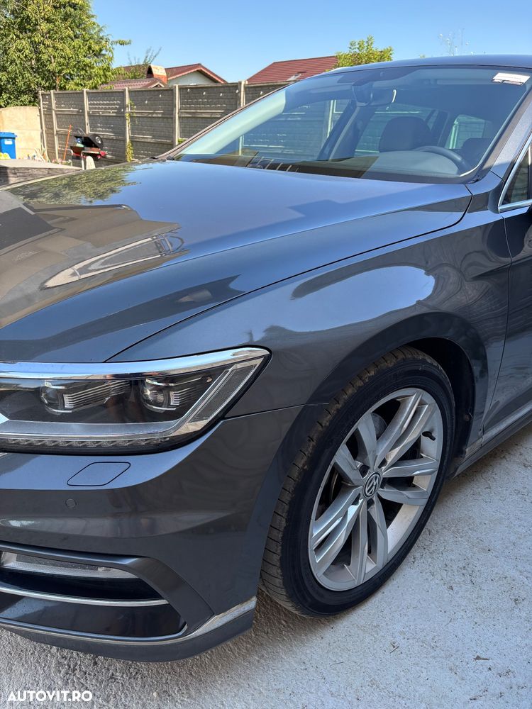 Volkswagen Passat 1.6 TDI SCR DSG Business - 33